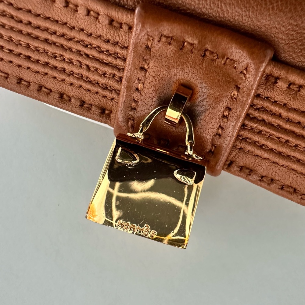 💛Hermes Kelly and Constance Gloves in a stunning brown Lambskin Leather - Picture 10 of 13